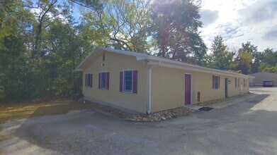 322 A S Lake Dr, Lexington, SC for lease Interior Photo- Image 1 of 6