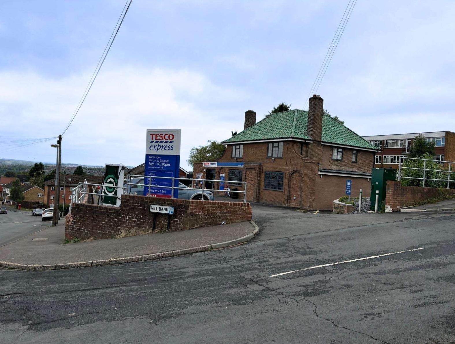 Belmont Rd, Stourbridge for sale Primary Photo- Image 1 of 4