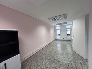Office in Sabadell, Barcelona for lease Interior Photo- Image 2 of 3