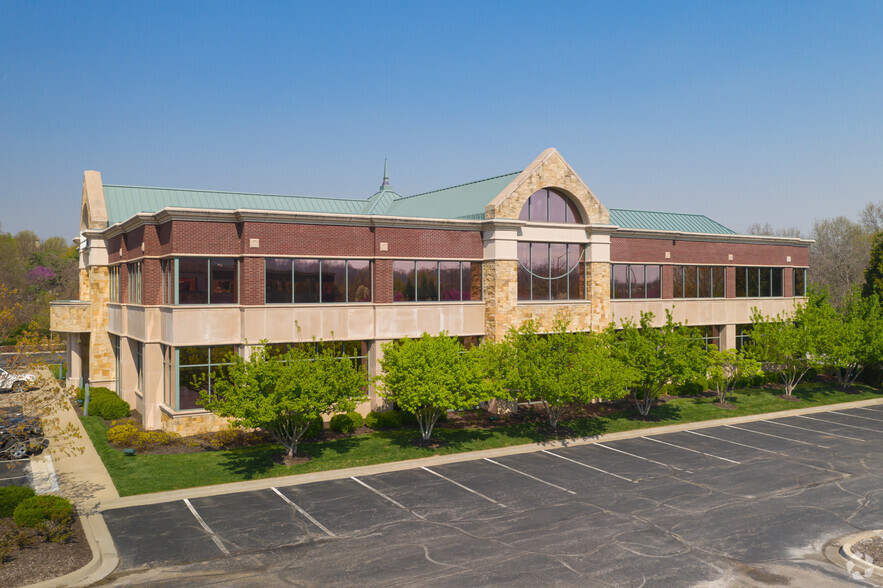 3500 College Blvd, Leawood, KS for sale - Primary Photo - Image 1 of 1