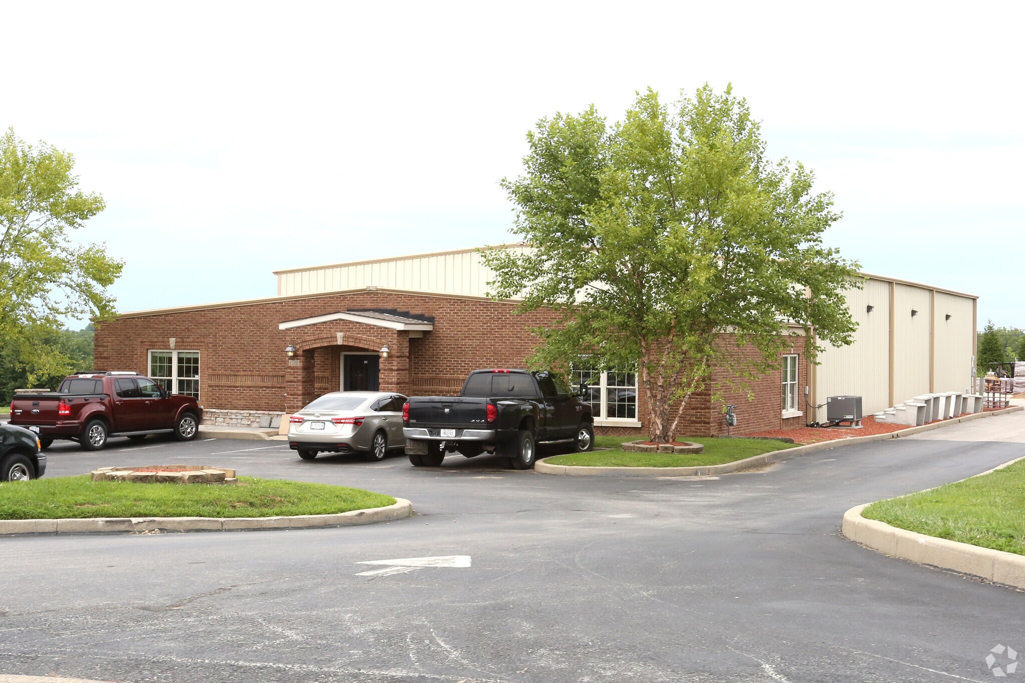 1012 Mt. Vernon Rd, Shelbyville, KY for sale Primary Photo- Image 1 of 1