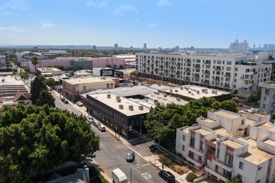 6600 Lexington Ave, Los Angeles, CA for lease - Building Photo - Image 2 of 9