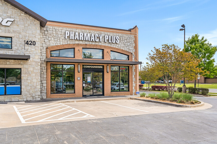 420 S Denton Tap Rd, Coppell, TX for lease - Building Photo - Image 1 of 24