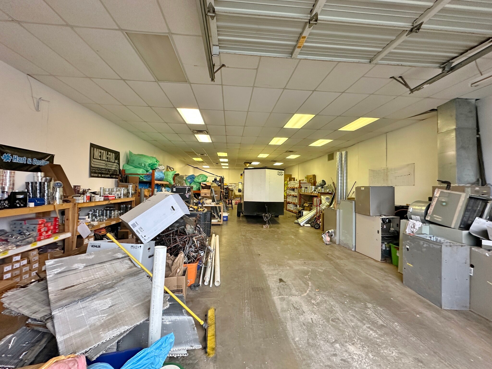 1301 Cornell Pky, Oklahoma City, OK for lease Interior Photo- Image 1 of 5