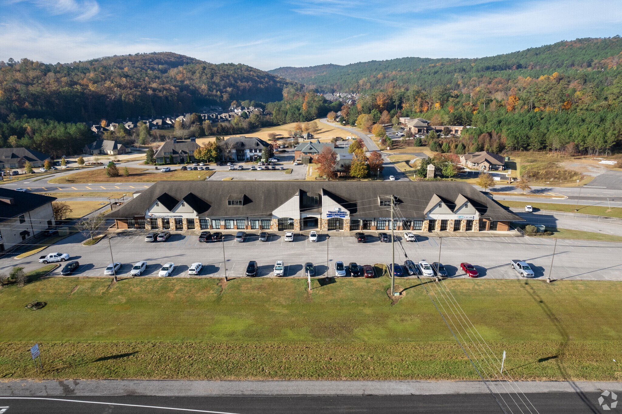 13521 Old Hwy 280, Birmingham, AL 35242 The Narrows Town Center