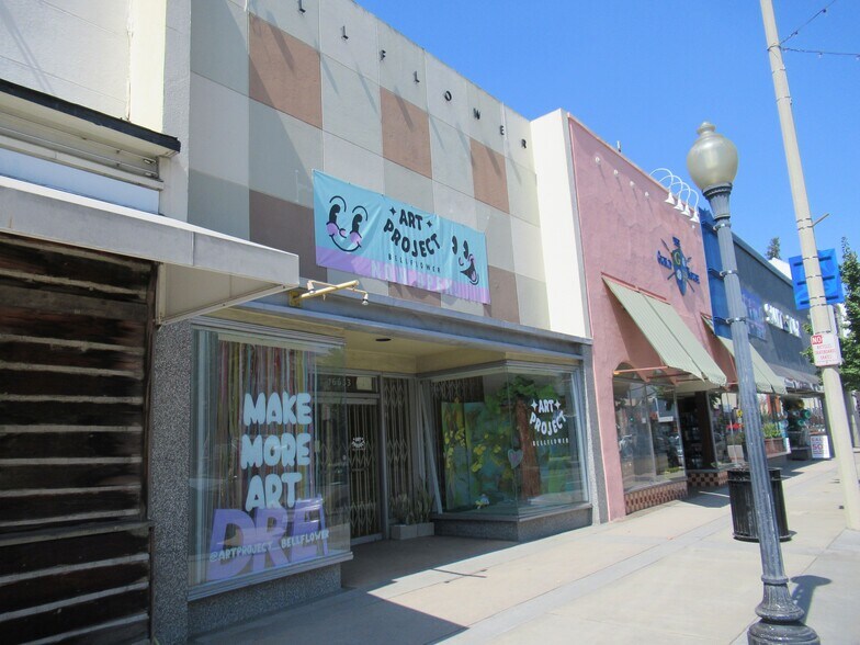 16633 Bellflower Blvd, Bellflower, CA 90706 Retail for Sale