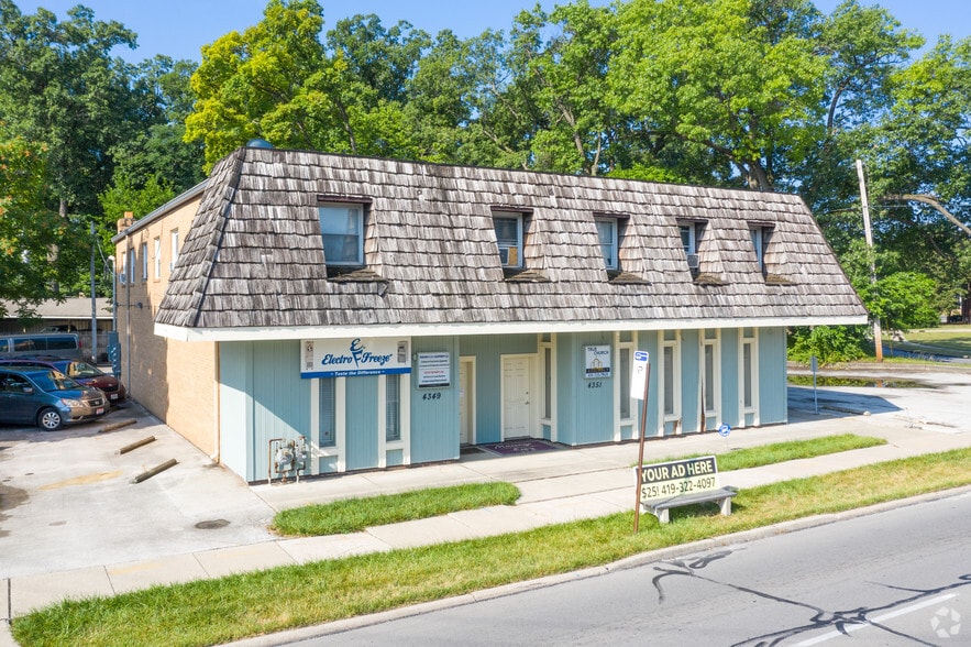 4349-4351 Monroe St, Toledo, OH for sale - Primary Photo - Image 1 of 1