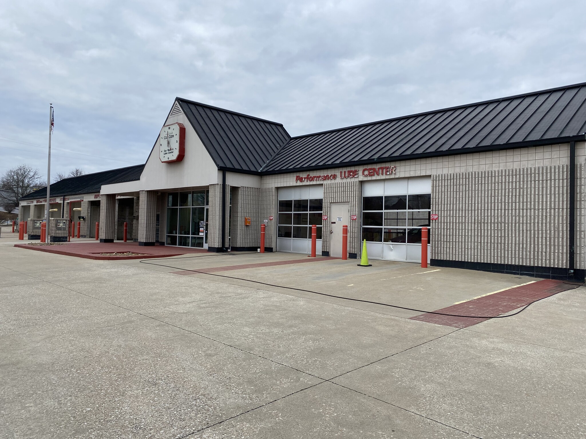 201 Corporate Dr, Elizabethtown, KY for sale Building Photo- Image 1 of 1