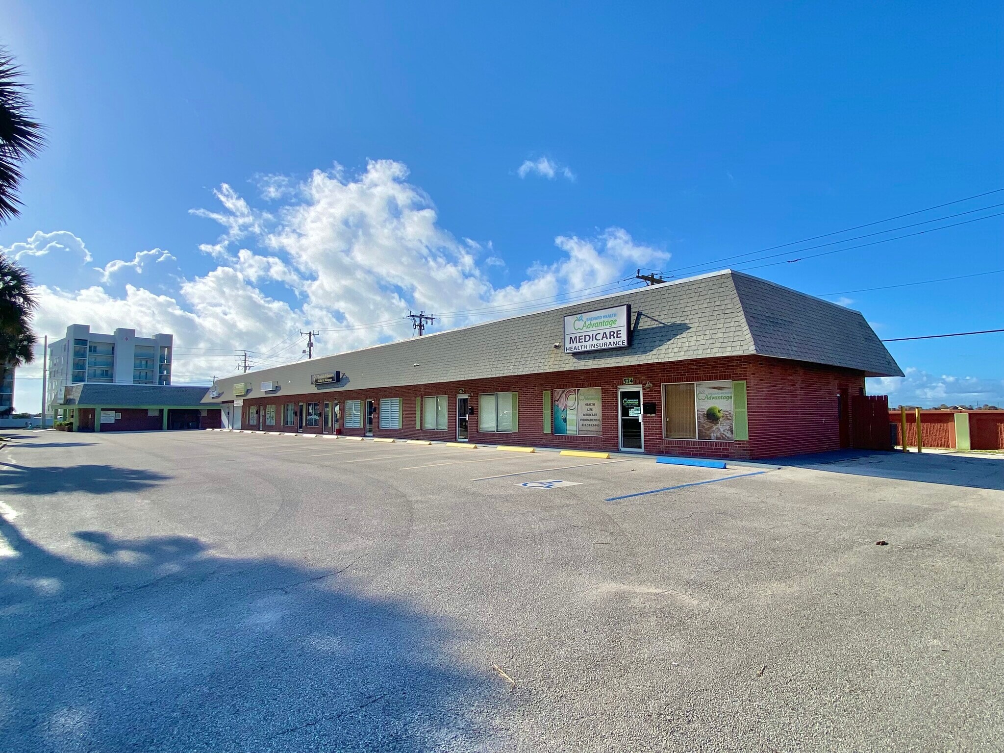 586 Highway A1A, Satellite Beach, FL for sale Primary Photo- Image 1 of 1