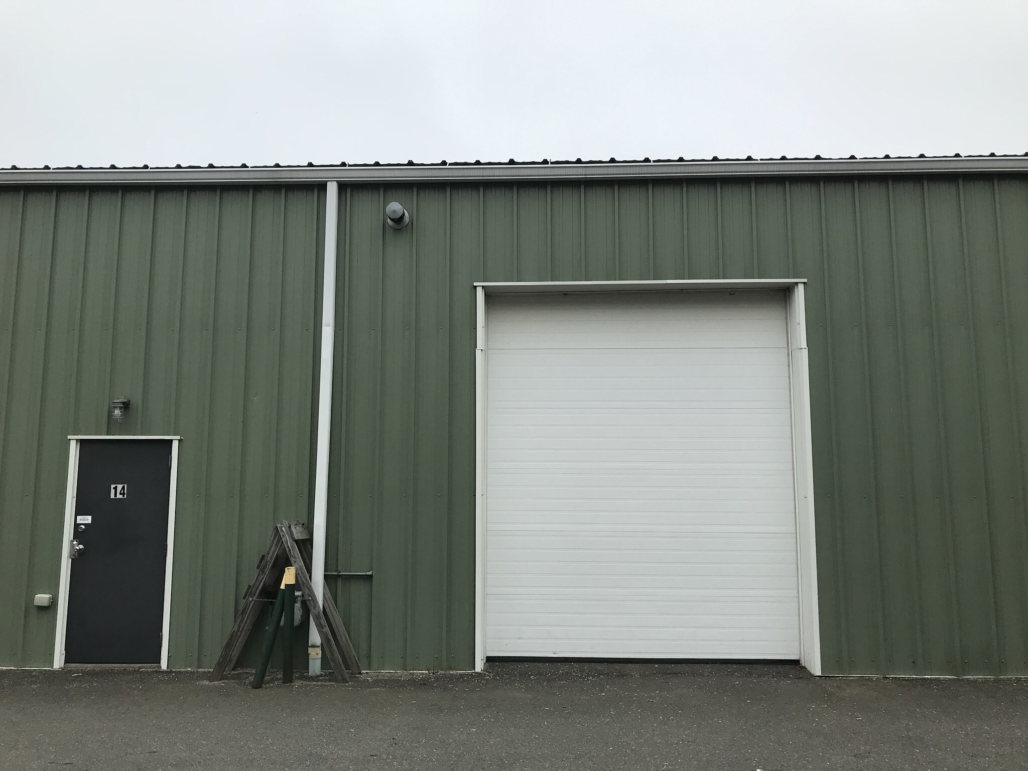 21 Kettle Cove Ln, Gloucester, MA for sale Primary Photo- Image 1 of 1