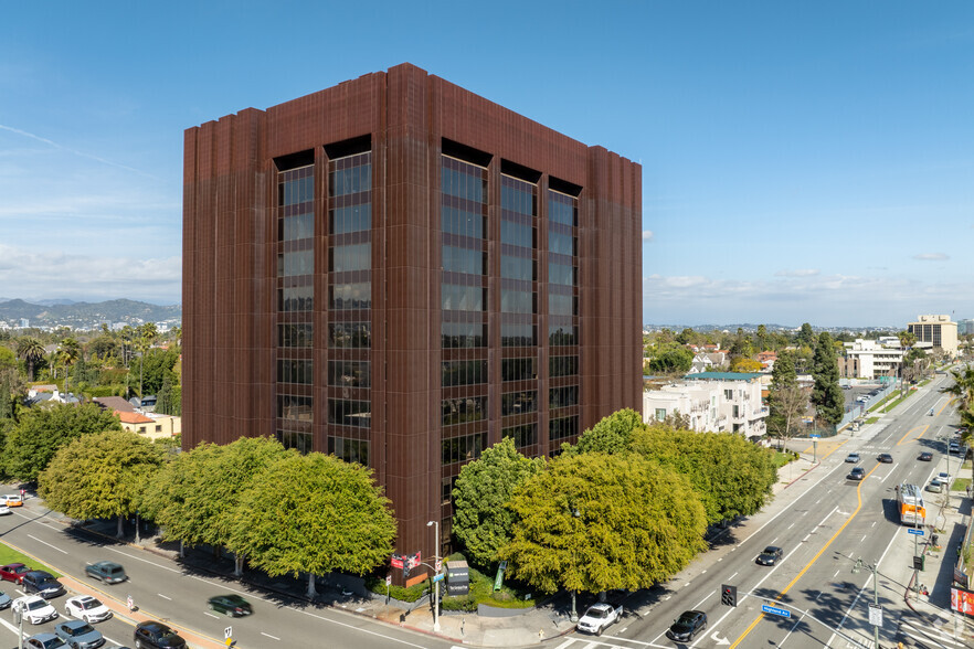 4929 Wilshire Blvd, Los Angeles, CA for lease - Building Photo - Image 1 of 10