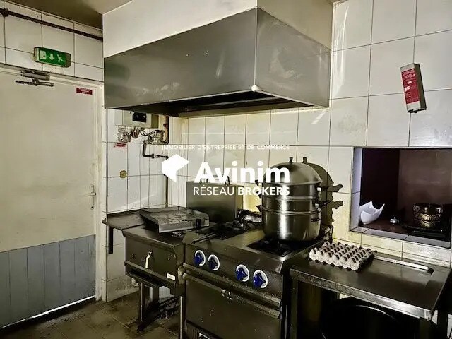 Retail in L'ISLE-ADAM for lease - Interior Photo - Image 3 of 5