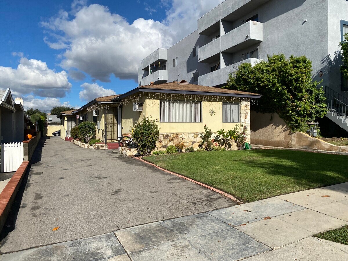 1143 Raymond Ave, Glendale, CA 91201