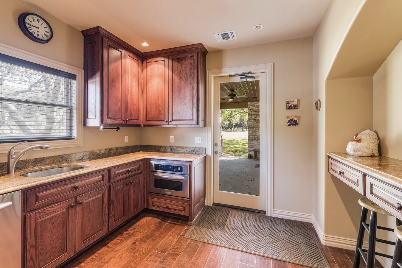 49 Scenic Loop Rd, Boerne, TX 78006 | LoopNet