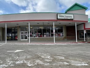 1725-1749 Rostraver Rd, Belle Vernon, PA for lease Building Photo- Image 1 of 16