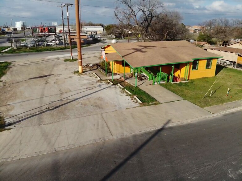 113 Lula Mae, San Antonio, TX for sale - Building Photo - Image 1 of 1