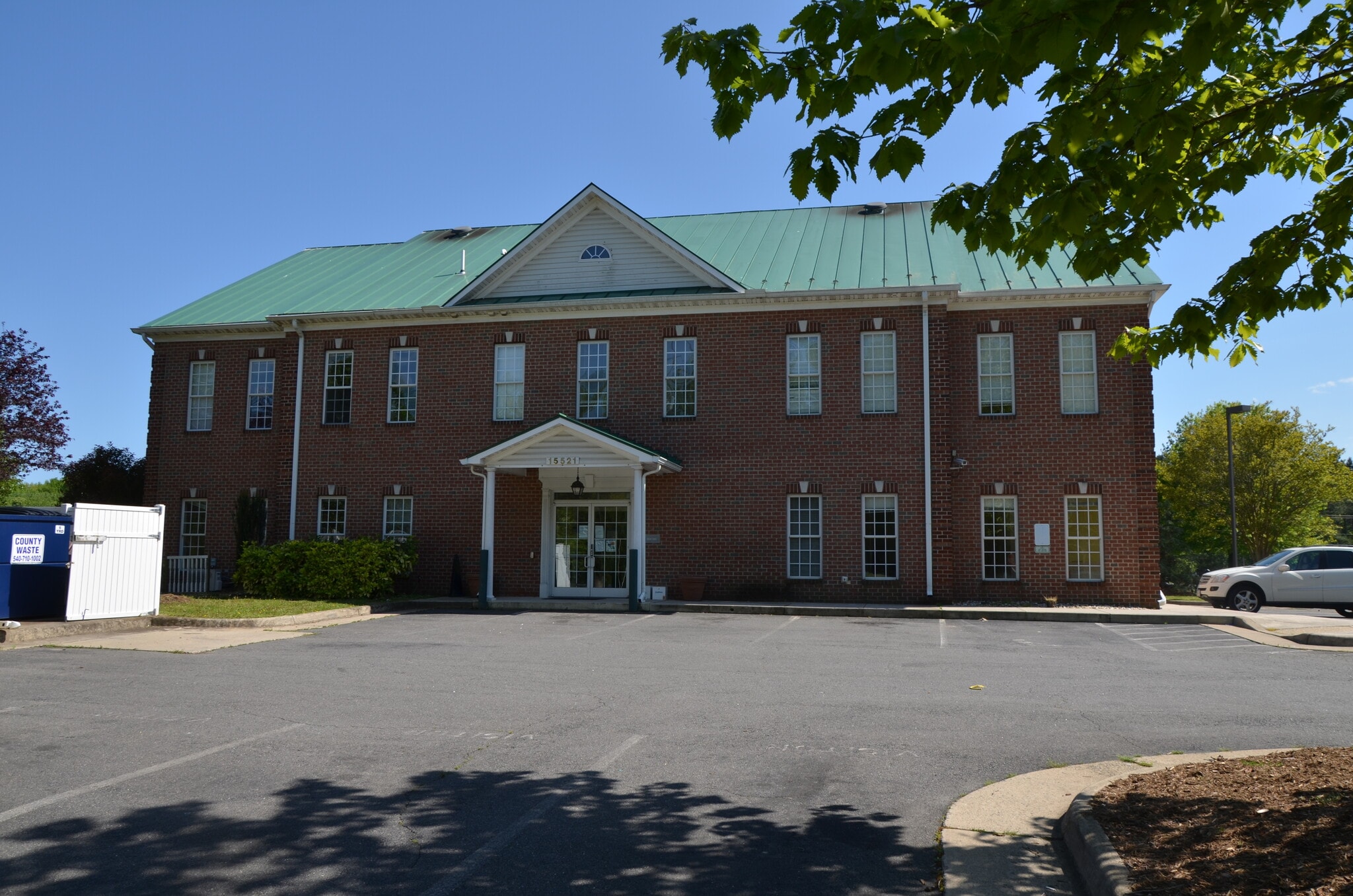 15521 Real Estate Ave, King VA 22485 Office for Lease