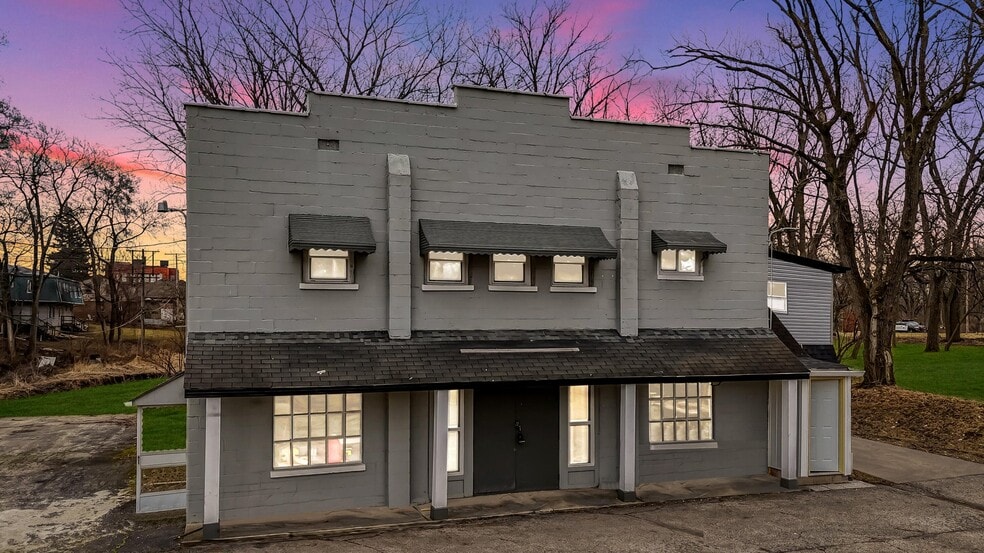 7317 Madison St, Merrillville, IN for sale - Building Photo - Image 1 of 22