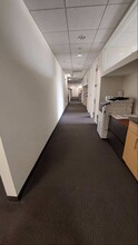 8700 W Flagler St, Miami, FL for lease Interior Photo- Image 2 of 4