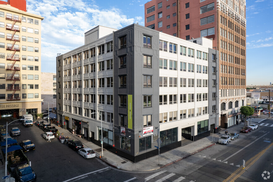 309 E 8th St, Los Angeles, CA for lease - Building Photo - Image 1 of 7