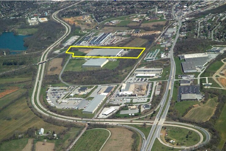 515 N Zarfoss Dr, York, PA for lease - Building Photo - Image 2 of 4