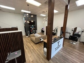 5875 Old Bullard Rd, Tyler, TX for lease Interior Photo- Image 2 of 7