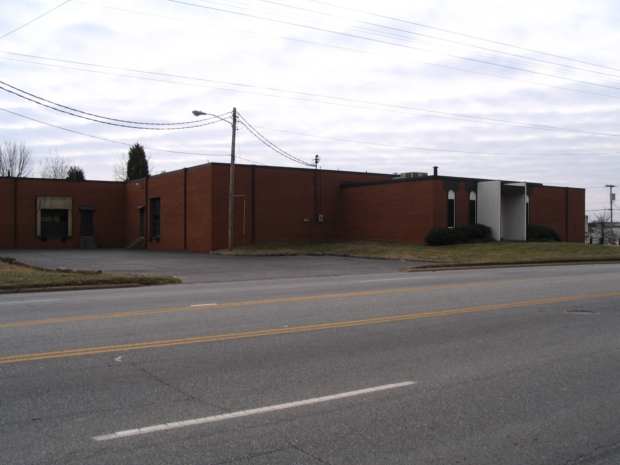 817-825 W Fairfield Rd, High Point, NC for sale Building Photo- Image 1 of 1