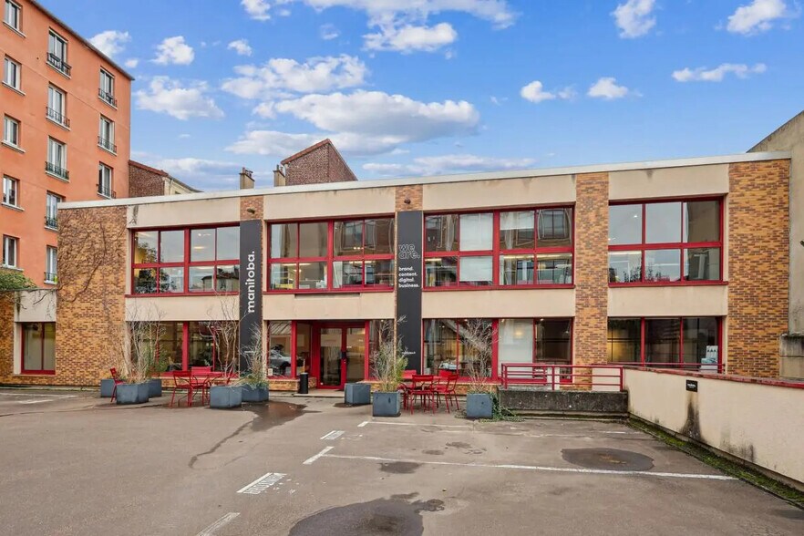 Office in Montrouge for sale - Building Photo - Image 2 of 14