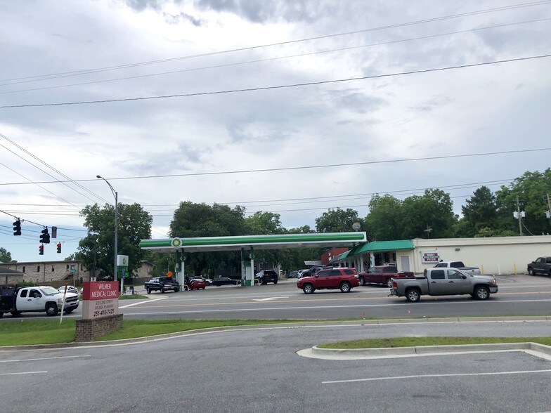 13433 Moffett Rd, Wilmer, AL 36587