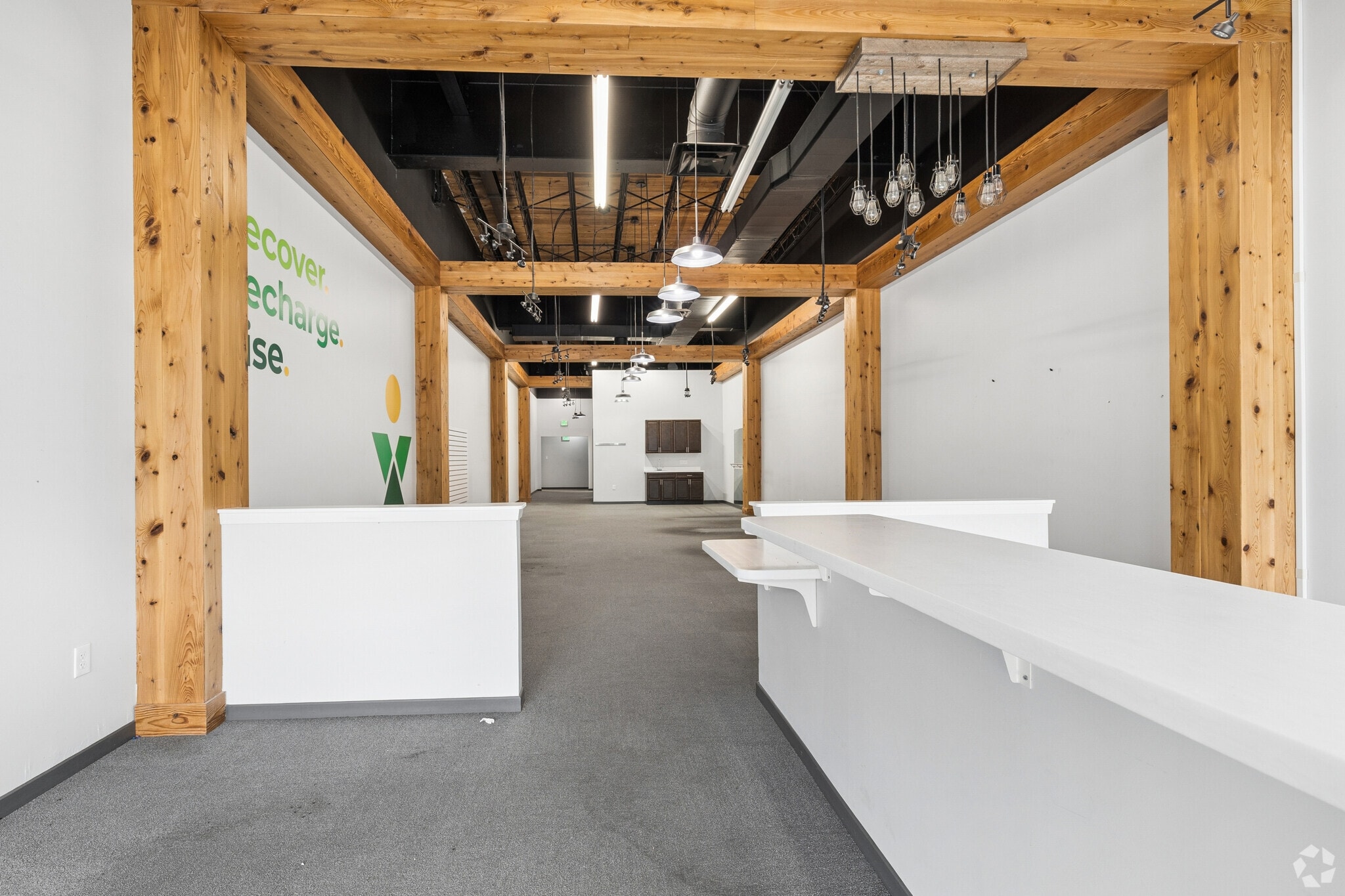 511-531 E Belvedere Ave, Baltimore, MD for lease Interior Photo- Image 1 of 5