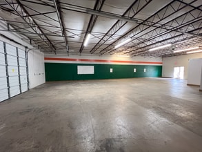 6737 Poss Rd, San Antonio, TX for lease Interior Photo- Image 1 of 13