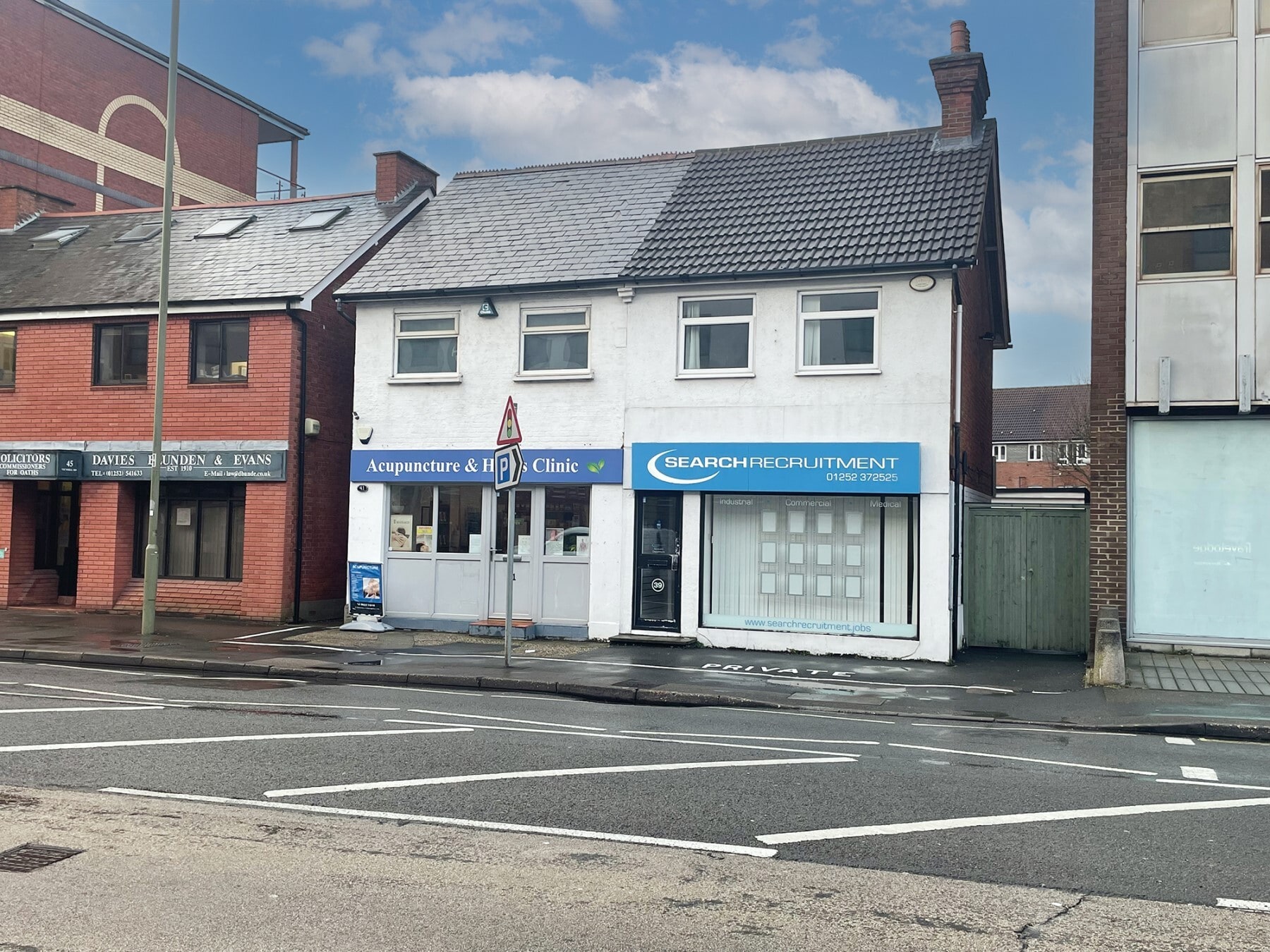 39 Victoria Rd, Farnborough for sale Building Photo- Image 1 of 1