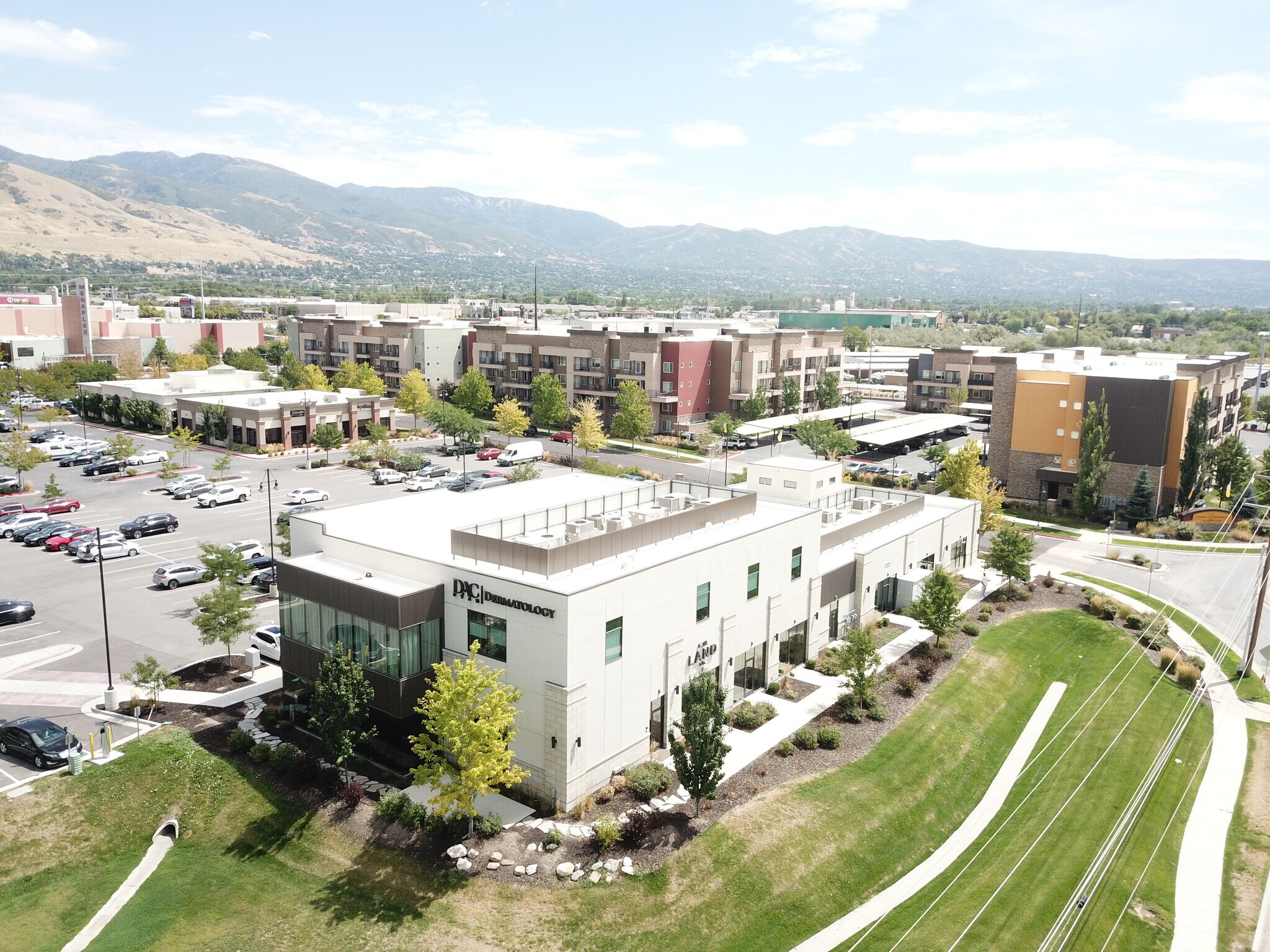 1222 W Parrish Ln, Centerville, UT 84014 Multi Tenant