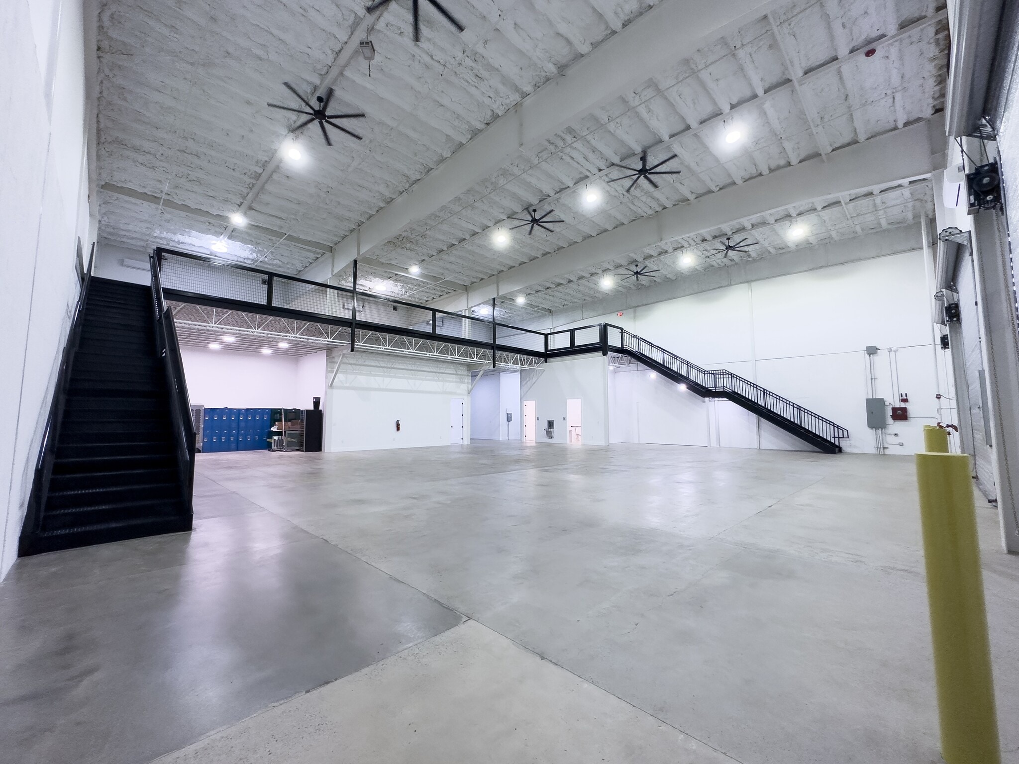 1034 KIRKLAND Ave, Nashville, TN for lease Building Photo- Image 1 of 16