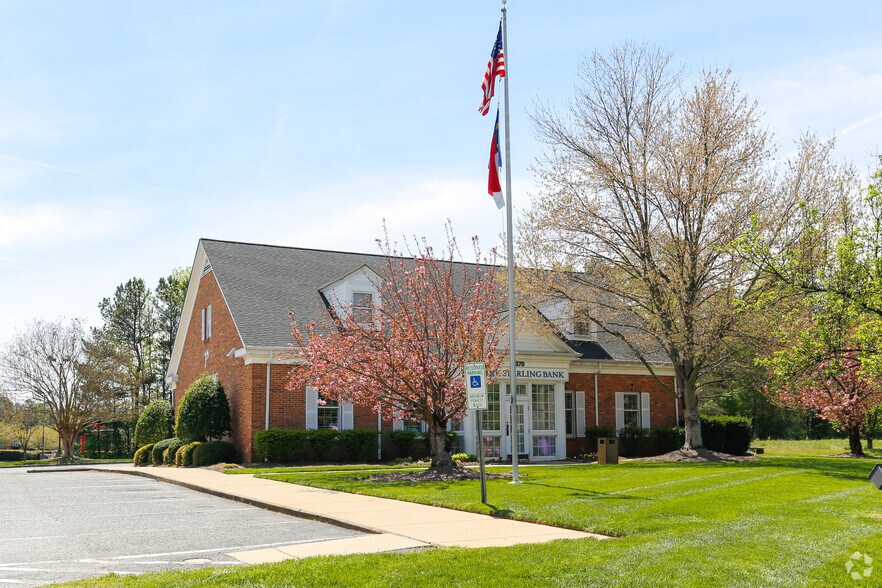 1671 Neal Hawkins Rd, Gastonia, NC 28056