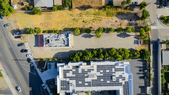 Retail/Office/Restaurant - Development Opp - Parking Garage