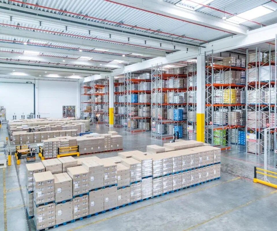 Industrial in Roye for lease Building Photo- Image 1 of 5