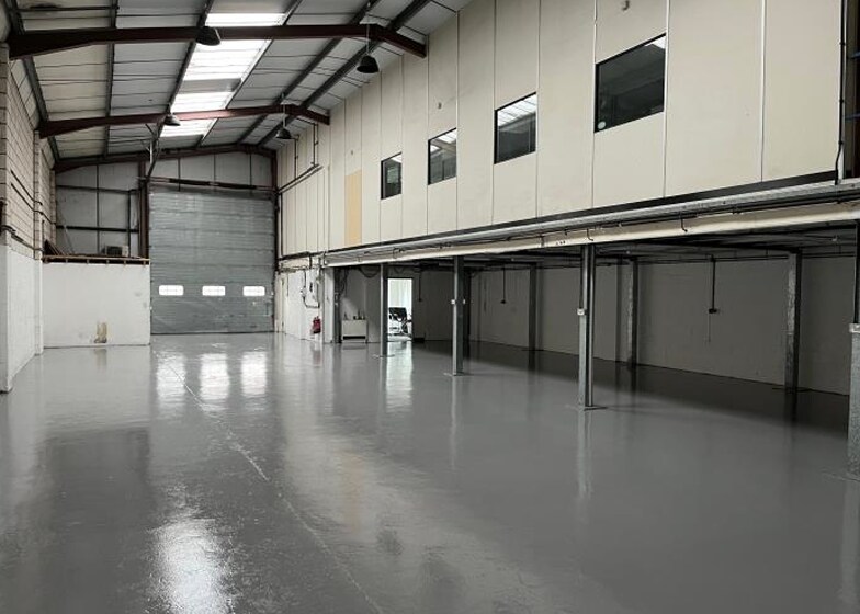 Condor Clos, Three Legged Cross, DOR BH21 6SU - Unit 85 -  - Interior Photo - Image 1 of 3