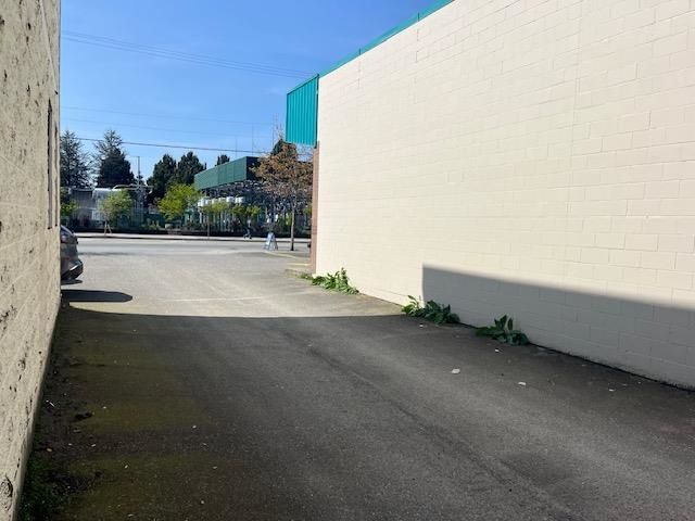 9094 Young Rd, Chilliwack, BC for sale - Building Photo - Image 3 of 34