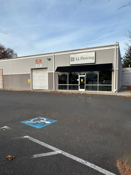 1205 Warren Ave, Cherry Hill, NJ for lease - Building Photo - Image 1 of 1