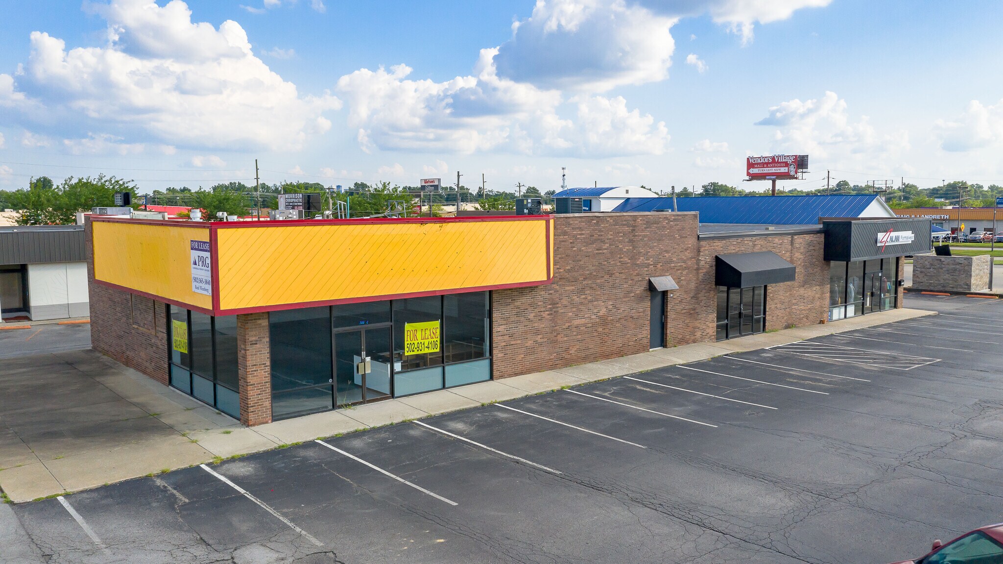 707 E Lewis And Clark Pkwy, Clarksville, IN for sale Building Photo- Image 1 of 1