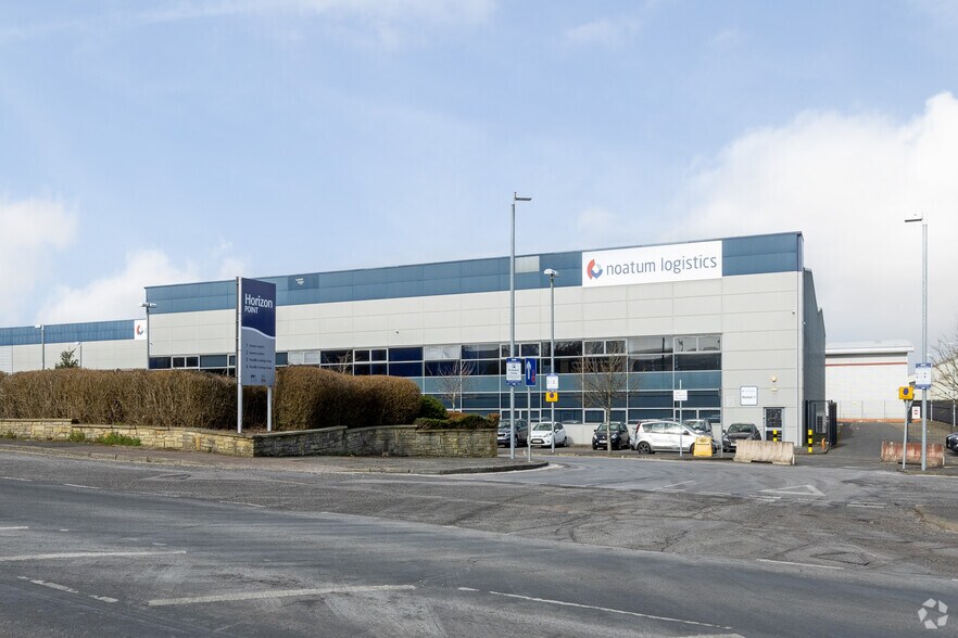 Swallowdale Rd, Hemel Hempstead for lease - Building Photo - Image 2 of 2