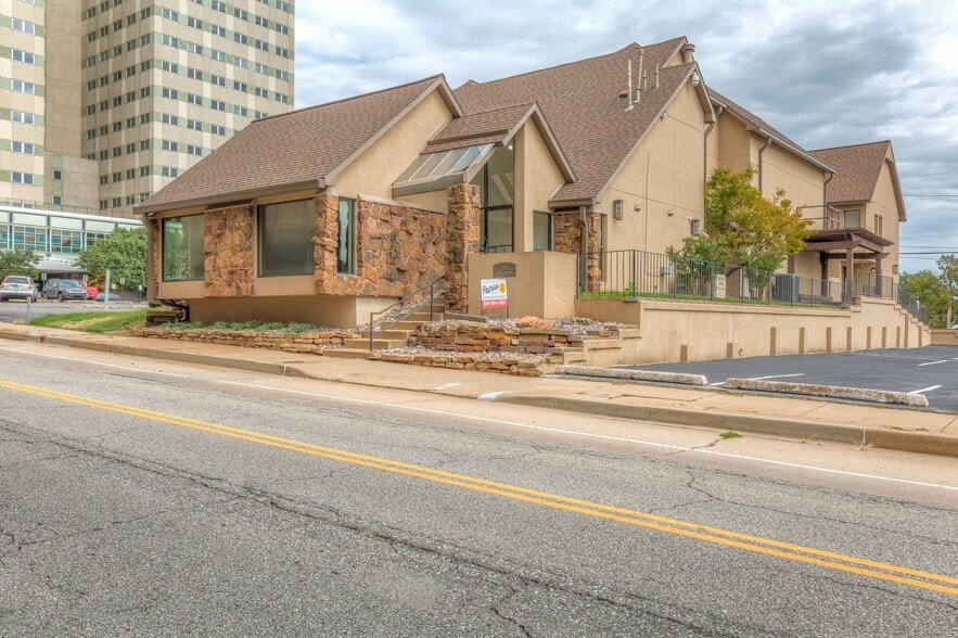 1515 S Boulder Ave, Tulsa, OK for sale - Building Photo - Image 1 of 1