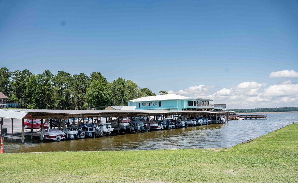 371 Navaho Trl, Onalaska, TX for sale - Building Photo - Image 2 of 66