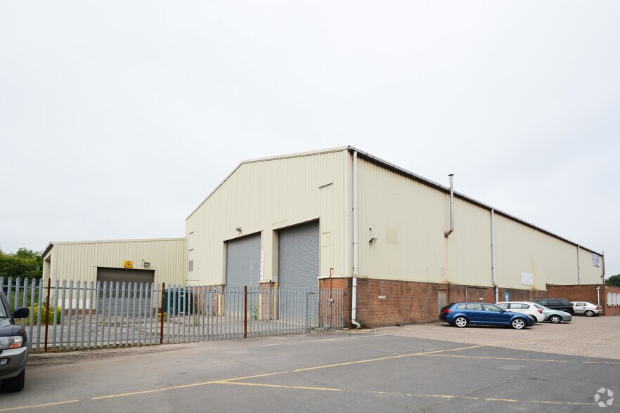 Park Rd, Nottingham for sale - Building Photo - Image 2 of 4