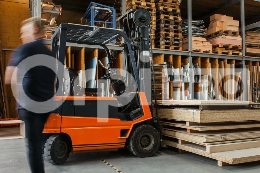 Flex in Lunel for sale - Interior Photo - Image 3 of 4