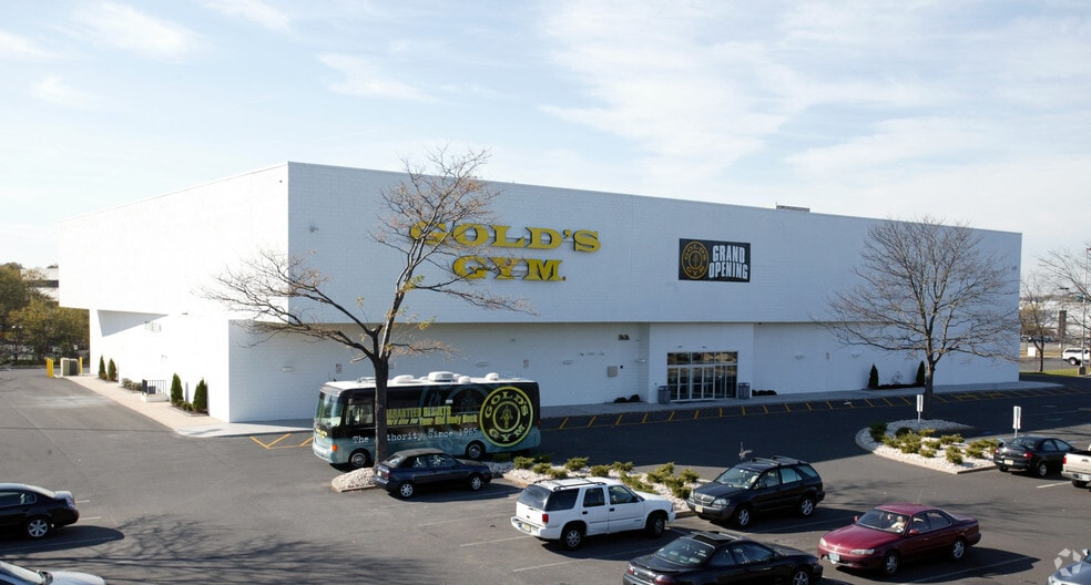 4152 Quakerbridge Rd, Lawrenceville, NJ for sale - Building Photo - Image 1 of 7