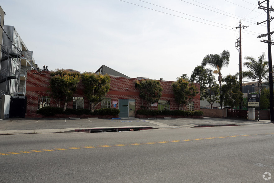 4096-4100 Glencoe Ave, Marina Del Rey, CA for lease - Primary Photo - Image 1 of 2