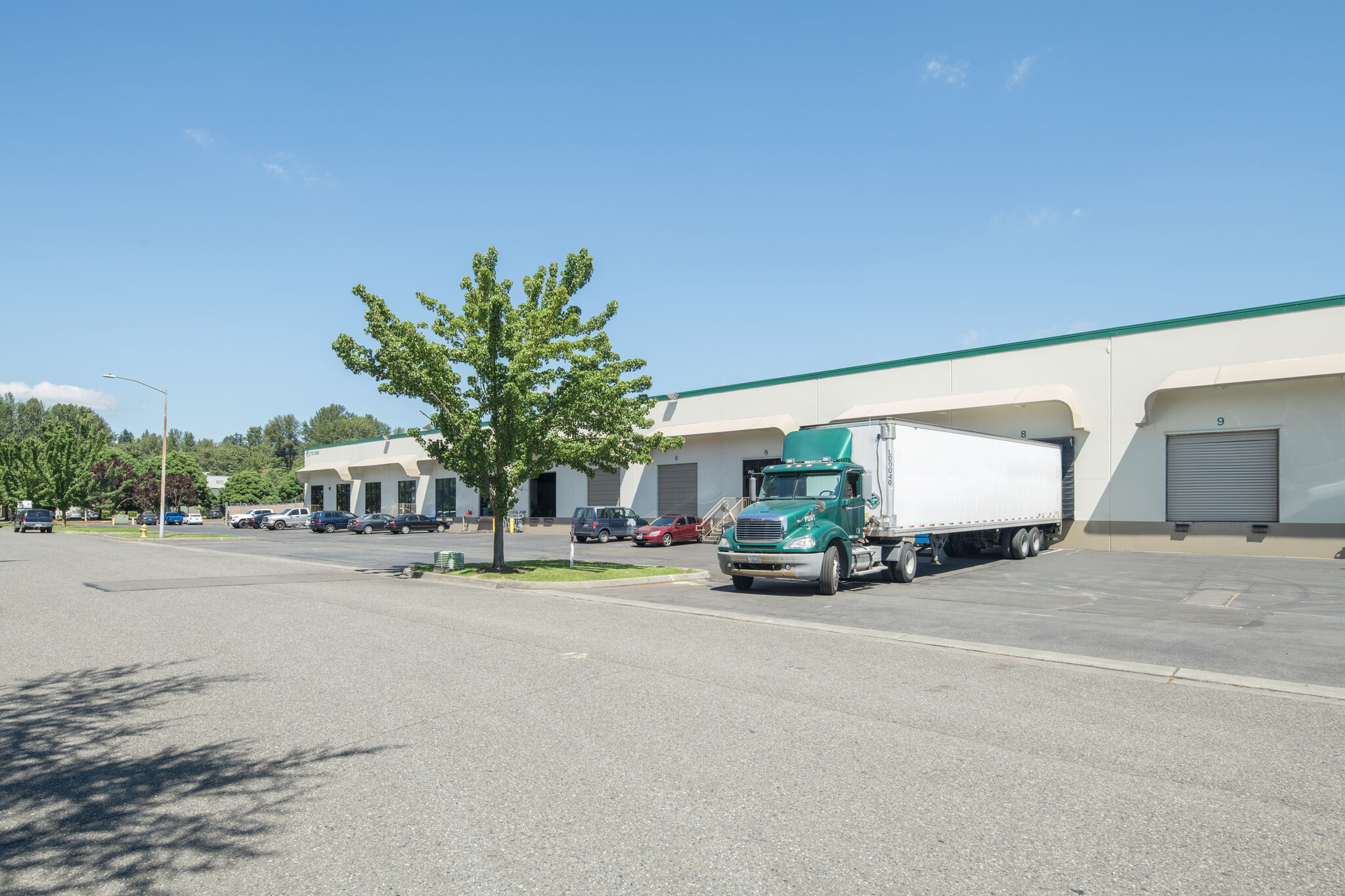 710-1040 Thomas Ave SW, Renton, WA for lease Building Photo- Image 1 of 4