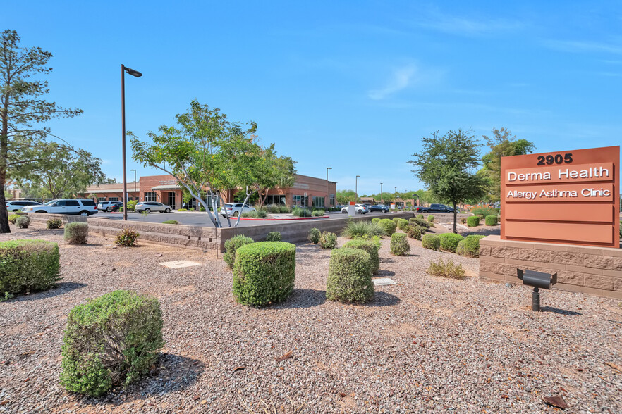 2905 W Warner Rd, Chandler, AZ for lease - Building Photo - Image 2 of 13